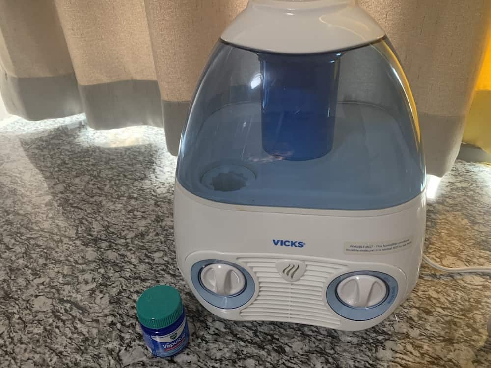 can you add Vicks to humidifier